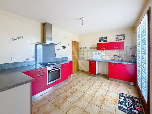 Maison Prayssac 5 pièce(s) 104 m2