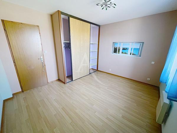 Maison Prayssac 5 pièce(s) 104 m2