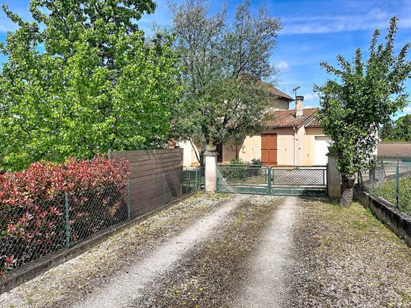Maison Prayssac 5 pièce(s) 104 m2