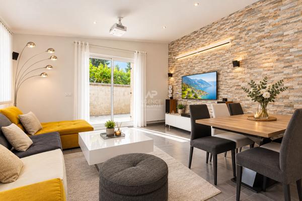 Maison Saint Germain En Laye 4 pièces 112.81 m2 699 000 € **  - Référence  18949