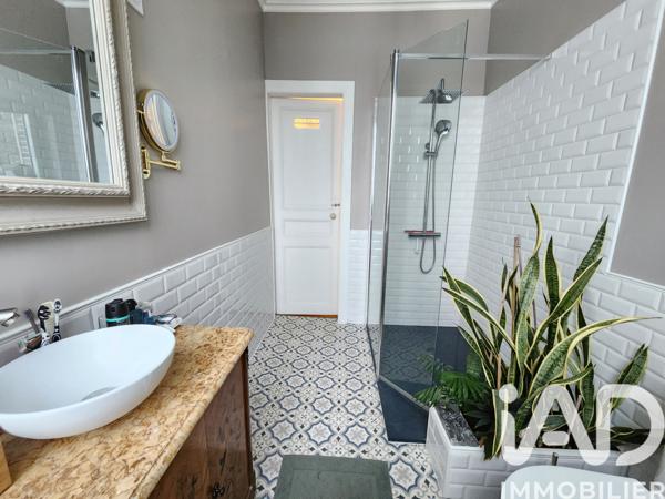 Maison à vendre 6 pièces 130 m² Villadin