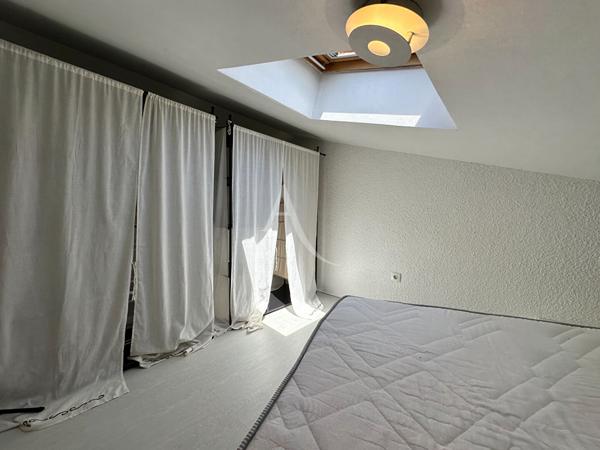 APPARTEMENT TYPE2 LUMINEUX PARKING PROCHE CENTRE VILLAGE ET THERMES