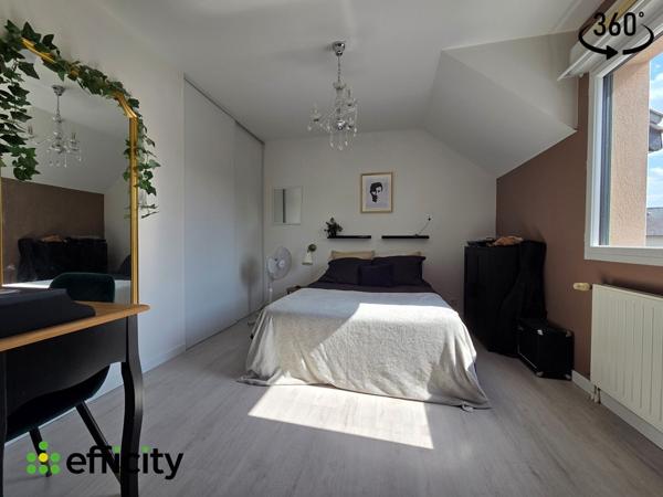 Maison
         6 pièces
        - 115 m² 372 900 € *