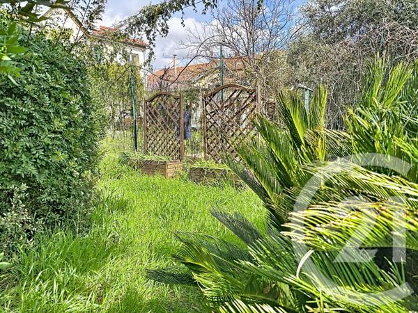 Maison à vendre  4 pièces - 91 m 2   JUVIGNAC  - 34