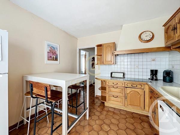 Maison à vendre  4 pièces - 91 m 2   JUVIGNAC  - 34