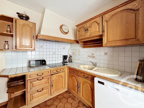 Maison à vendre  4 pièces - 91 m 2   JUVIGNAC  - 34