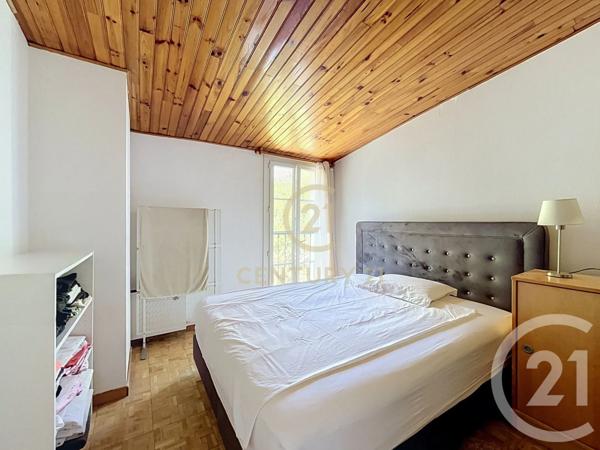 Maison à vendre  4 pièces - 91 m 2   JUVIGNAC  - 34
