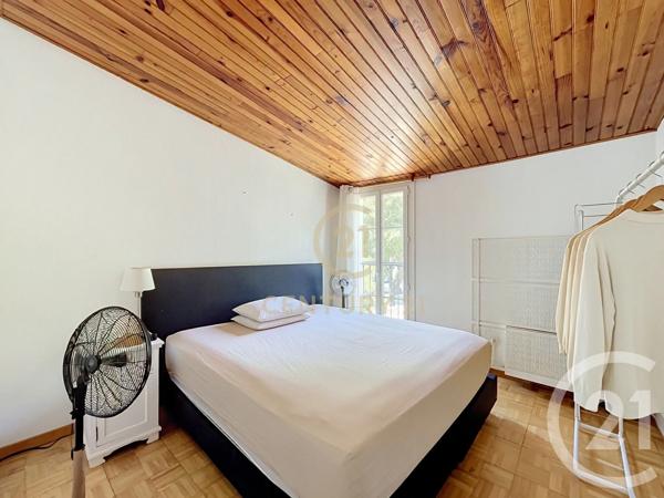 Maison à vendre  4 pièces - 91 m 2   JUVIGNAC  - 34