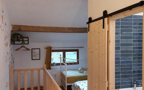 Maison à vendre    6 pièces •  Saint-Léger-Magnazeix