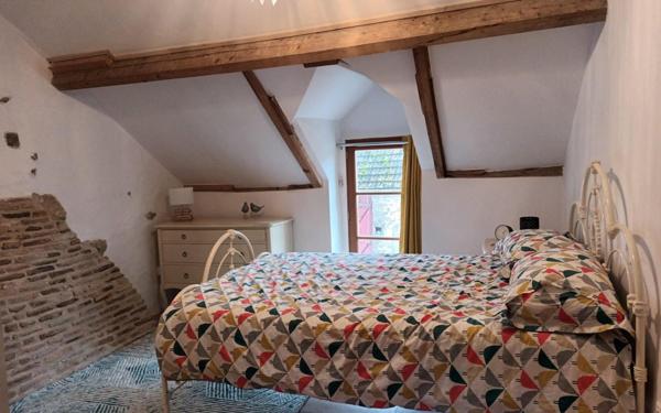 Maison à vendre    6 pièces •  Saint-Léger-Magnazeix