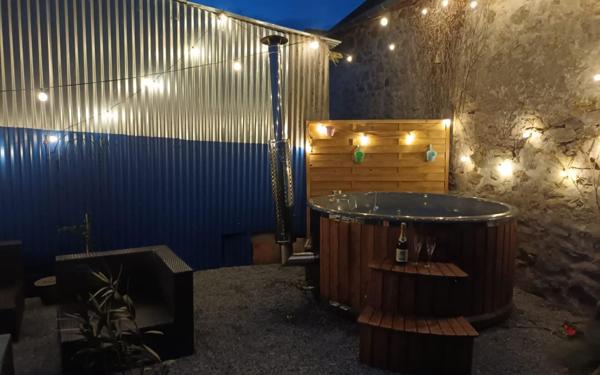 Maison à vendre    6 pièces •  Saint-Léger-Magnazeix