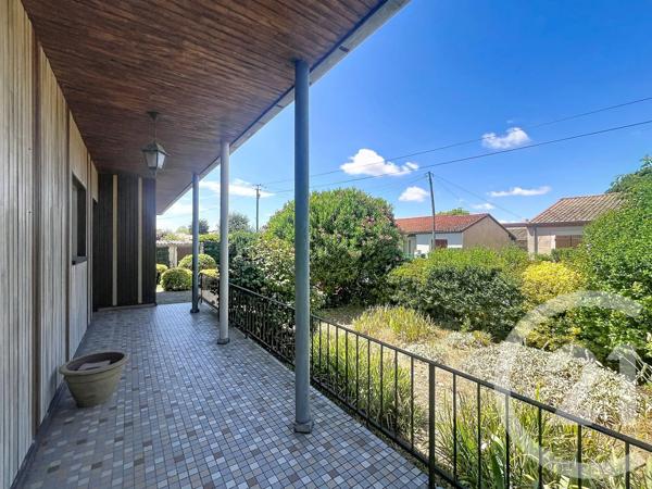 Maison à vendre  4 pièces - 78,42 m 2   BRESSOLS  - 82