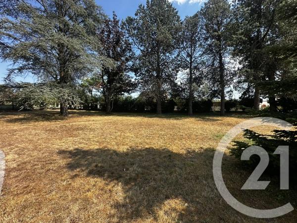 Maison à vendre  7 pièces - 179,61 m 2   ST VULBAS  - 01