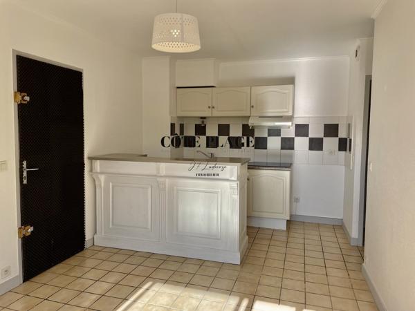 Royan (17200) Royan appartement T2 + terrasse au prix de 143.000€ HAI