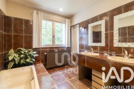 Maison à vendre 10 pièces 270 m² Vernon