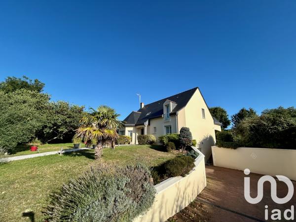 Maison à vendre 6 pièces 170 m² Neuillé