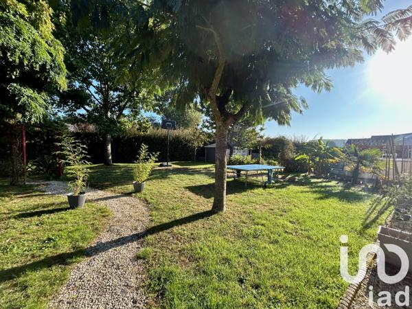 Maison à vendre 6 pièces 170 m² Neuillé