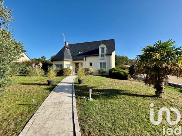 Maison à vendre 6 pièces 170 m² Neuillé