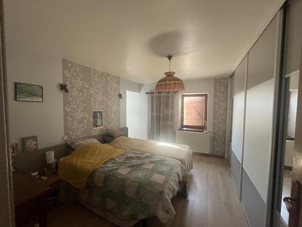 Ferme rénovée 156 m2 -   7 pièce(s) - terrain 2683 m2 avec piscine