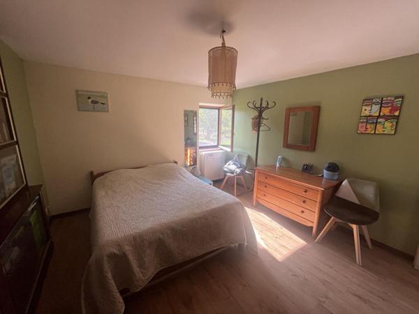 Ferme rénovée 156 m2 -   7 pièce(s) - terrain 2683 m2 avec piscine