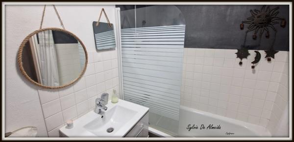 Appartement à vendre 75 m², rez de jardin, rénové calme sécurisé, 3 pièces MACON (71)terrasse 24m²