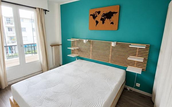 Appartement à vendre    2 pièces • 43,78 m2 Saint-Maur-des-Fossés