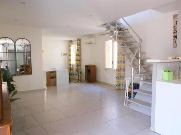 Maison à vendre 4 pièces LA PENNE SUR HUVEAUNE (13)