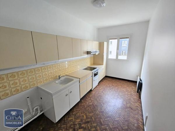 Appartement à louer 2 pièces 65m²