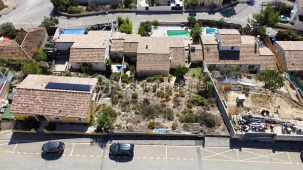 Terrain de 270 m²