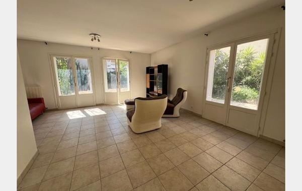 Vente Maison De plain-pied avec jardin à rénover Marseillan   