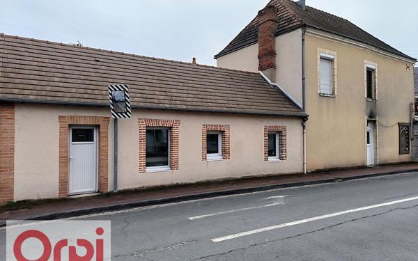 Immeuble à vendre    3 pièces •  Romorantin-Lanthenay