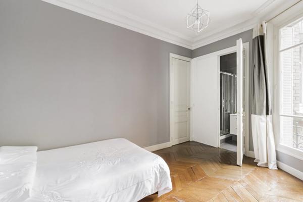 Appartement Paris 17 e - COURCELLES / WAGRAM