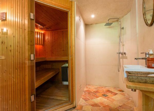 Maison à vendre    8 pièces • 297 m2 Orsay