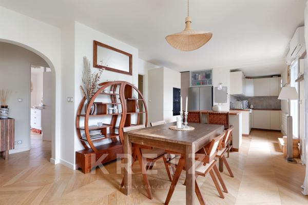 EXCLUSIVITÉ – MONTROUGE Appartement familial en dernier étage avec terrasse plein ciel 35m2