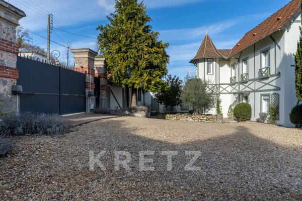 Demeure Belle Époque classée remarquable – Élégance et art de vivre