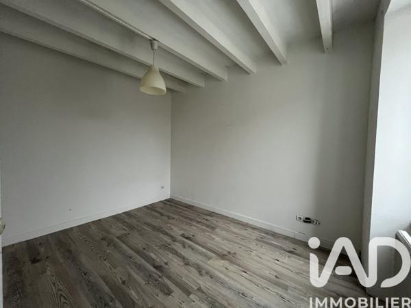 Maison à vendre 10 pièces 200 m² Descartes