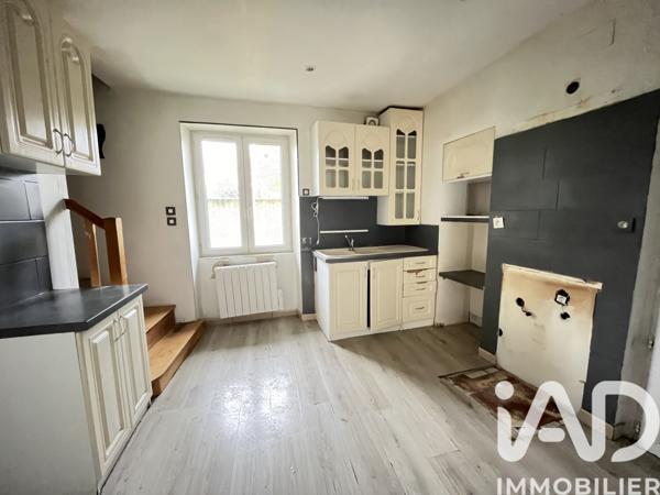 Maison à vendre 10 pièces 200 m² Descartes