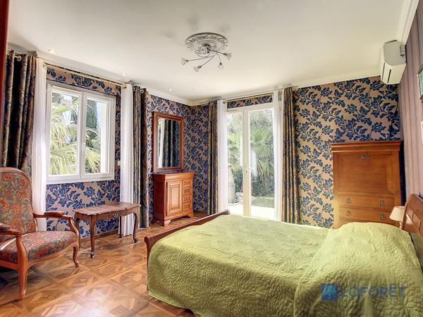 Achat maison Villeneuve-Loubet - 8 pièce(s) - 402 m² - 2 100 000 €