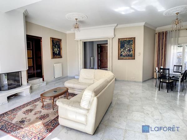 Achat maison Villeneuve-Loubet - 8 pièce(s) - 402 m² - 2 100 000 €
