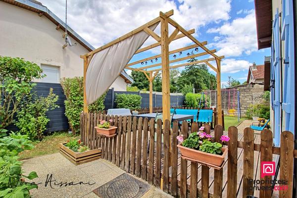 Maison Dole 4 pièce(s)