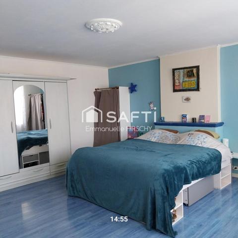 Corps de ferme situé sur un terrain de 2500m2.