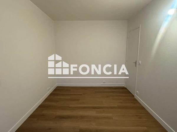 Location Appartement 4 pièces 93 m² - 212, AVENUE D'ARGENTEUIL Asnieres-sur-seine 92600