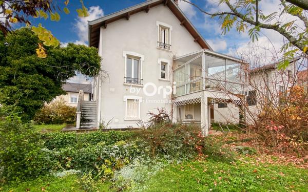 Maison à vendre    3 pièces • 93 m2 Montluçon