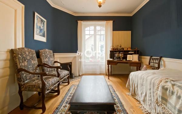 Maison à vendre    3 pièces • 93 m2 Montluçon