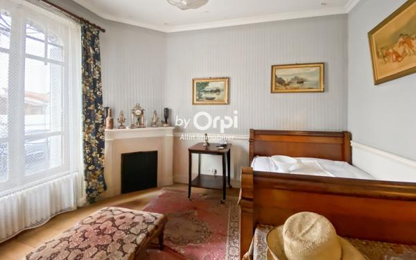 Maison à vendre    3 pièces • 93 m2 Montluçon