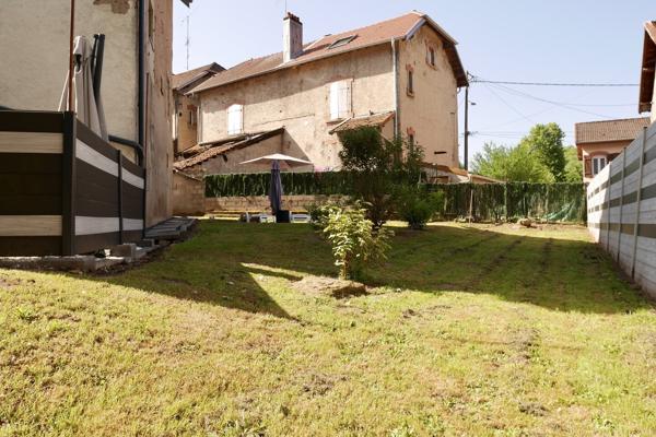 CHARMANTE MAISON INDIVIDUELLE SUR 4,10 ARES DE TERRAIN 89 900 €