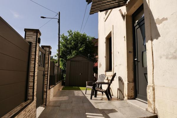 CHARMANTE MAISON INDIVIDUELLE SUR 4,10 ARES DE TERRAIN 89 900 €