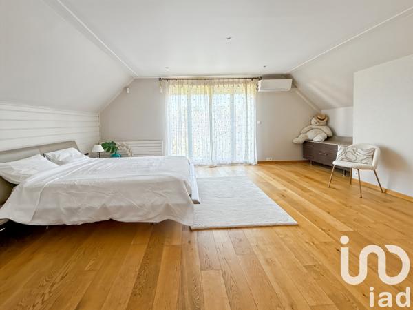 Maison à vendre 7 pièces 180 m² Santeny