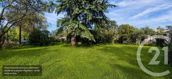 Terrain à vendre  397 m 2   ST MAXIMIN LA STE BAUME  - 83