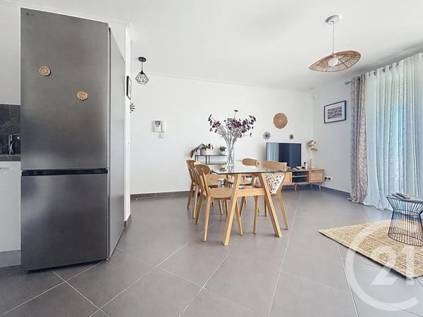 Appartement F2 à vendre  2 pièces - 41,40 m 2   ANTIBES  - 06